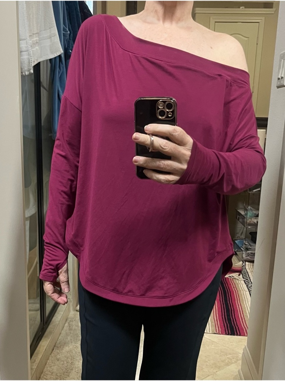 Halara L 12/14, 1 Shoulder Long Sleeve Quick Dry Yoga Sports Top w/bra, maroon